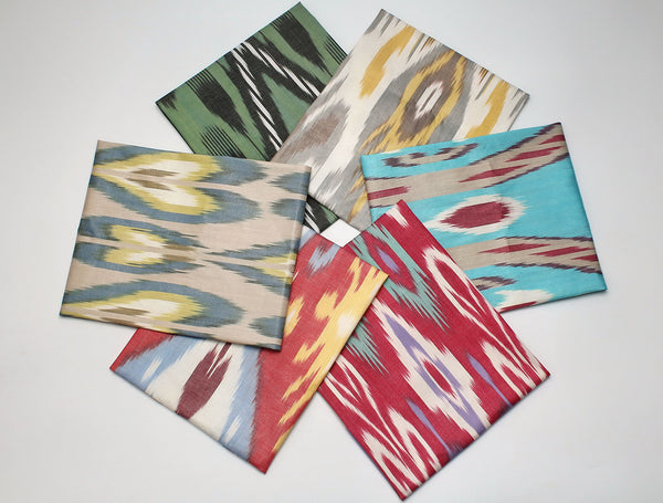 6er Set aus diversen Baumwolle Ikatstoffen - Fat Quarters - Handgewebter, naturbelassener Ikatstoff (Adras Naturbaumwolle Ikat) 