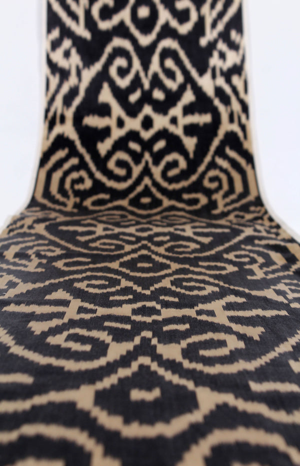 Black and Beige Silk Ikat Fabric - Natural Ikat Silk Material, Ikat Fabric By The Yard, Uzbek Ikat Textile, Ikat Style Fabric, Abstract Pattern Fabric