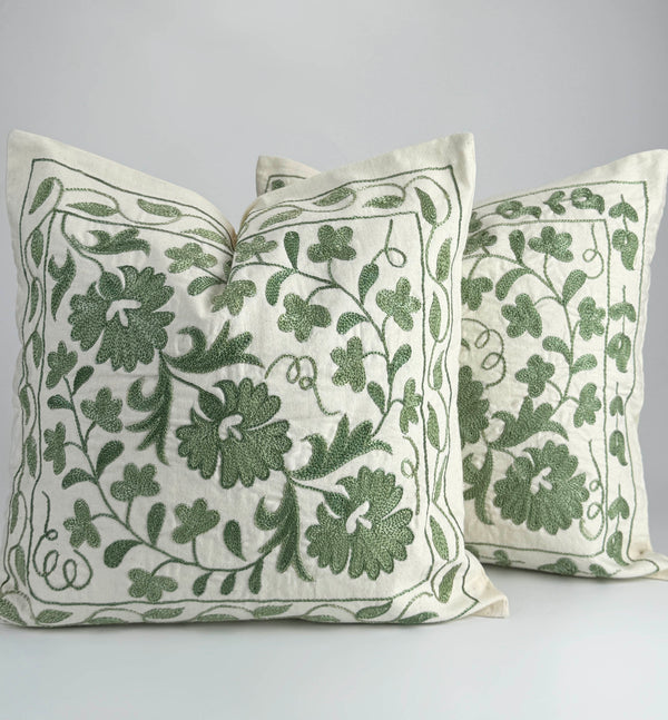 Purple And Blue Uzbek Suzani Embroidery Cushion and Pillow Cover Bukhara - Cozy Suzani Lumbar, Uzbekistan Pillow, Suzani Tapestries, Suzani Table Runner