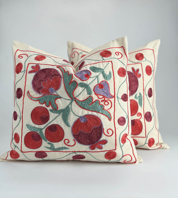 Red And Green Uzbek Suzani Embroidery Cushion and Pillow Cover Bukhara - Comfiest Suzani Art, Silk Suzani, Suzani Coverlet, Suzani Rugs