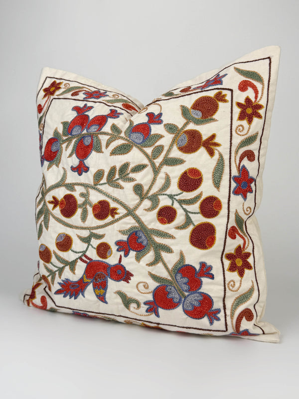 Red And Green Uzbek Suzani Embroidery Cushion and Pillow Cover Bukhara - Exclusive Persian Pillow Case, Antique Suzani, Suzani Bedding, Suzani Carpet